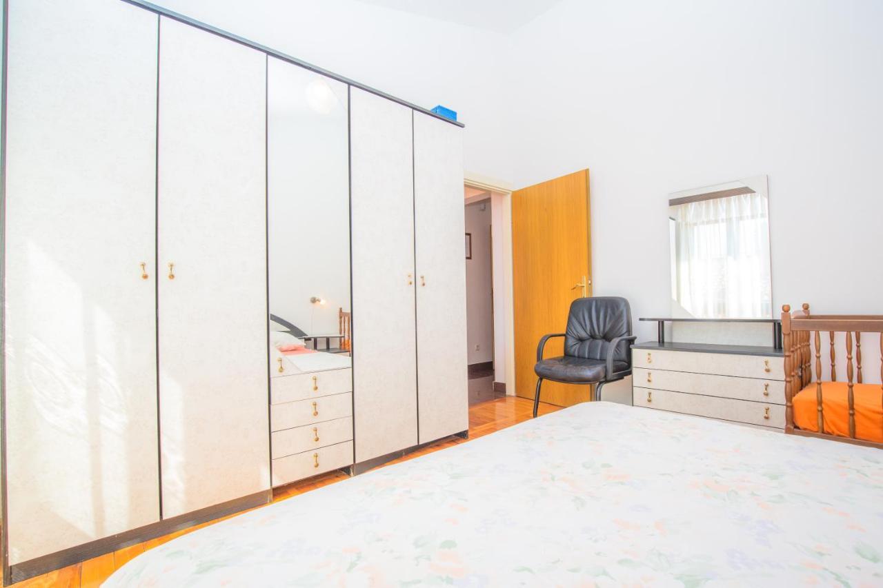 Apartmani Jadranka Primošten المظهر الخارجي الصورة